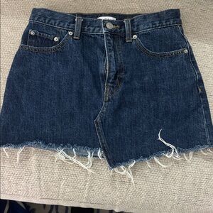 Aritzia TNA denim skirt size 2